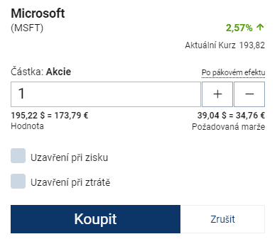 obrazovka s příkazy Plus500 hodnocení